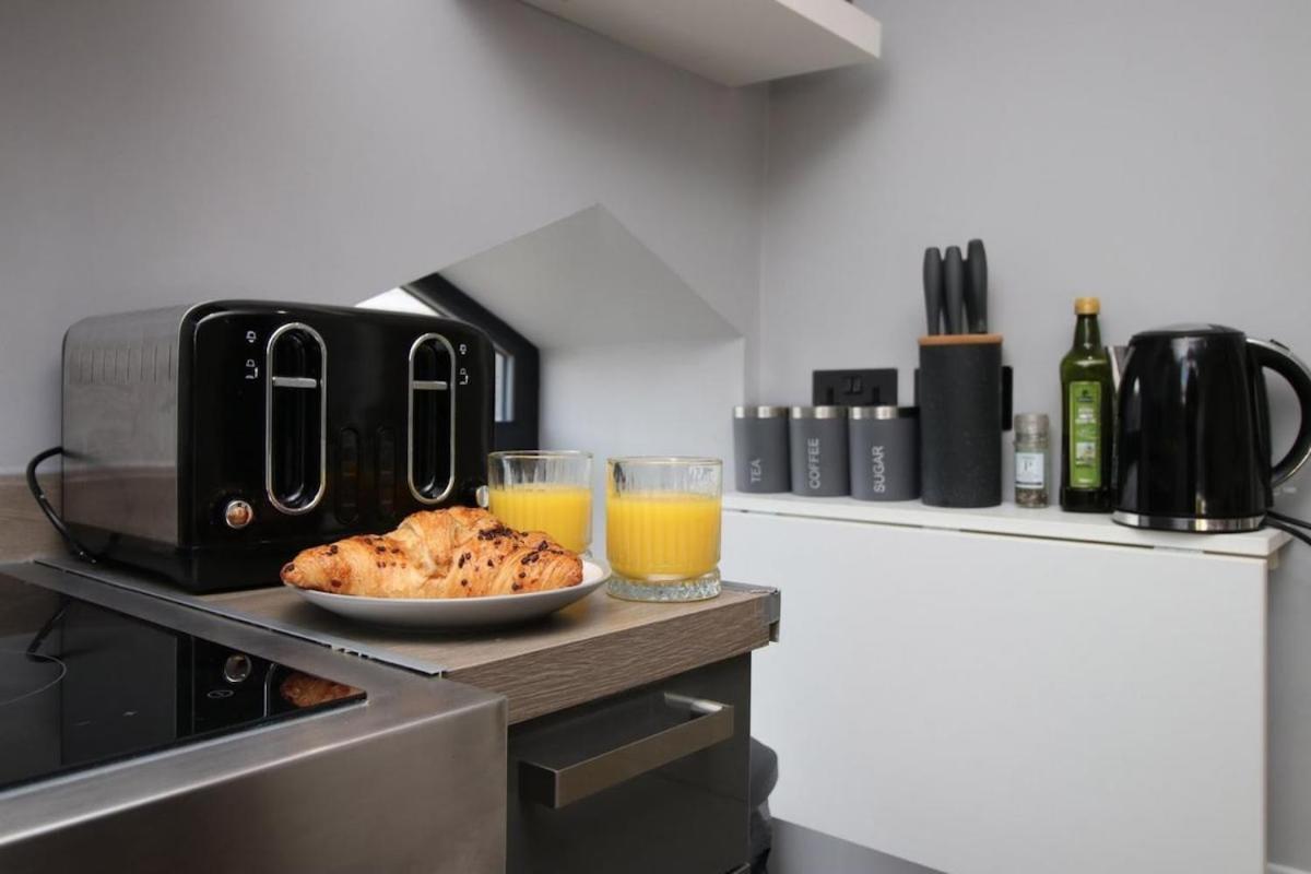 Chic & Trendy Studio Cardiff Zewnętrze zdjęcie